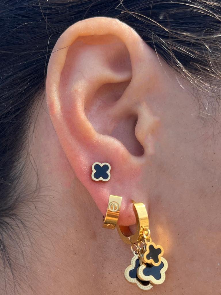 Boucles d'oreilles SAFIA noires